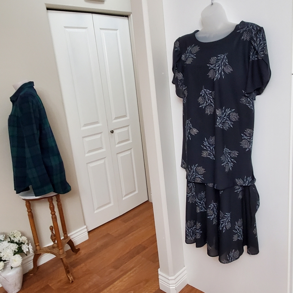 Vintage David Bradley 2 pc Floral Print Skirt Top set Large